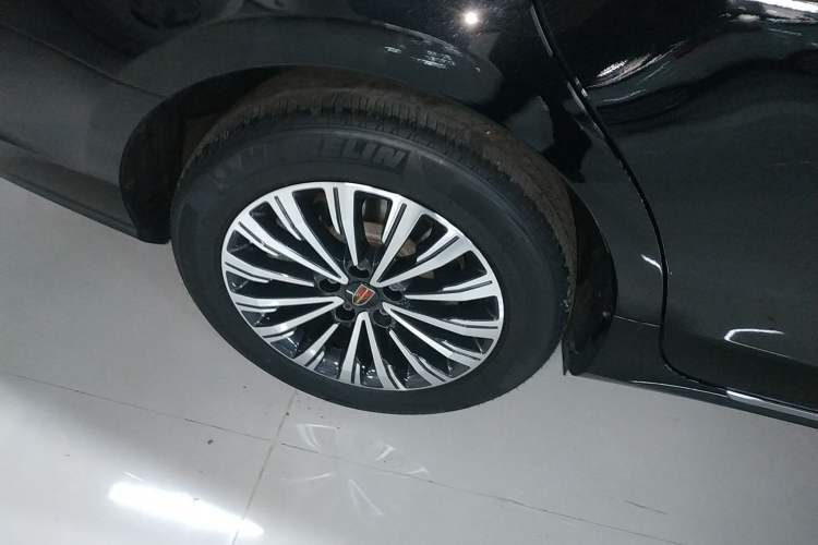 Used Hongqi H7 2019 2.0T Elite Edition

