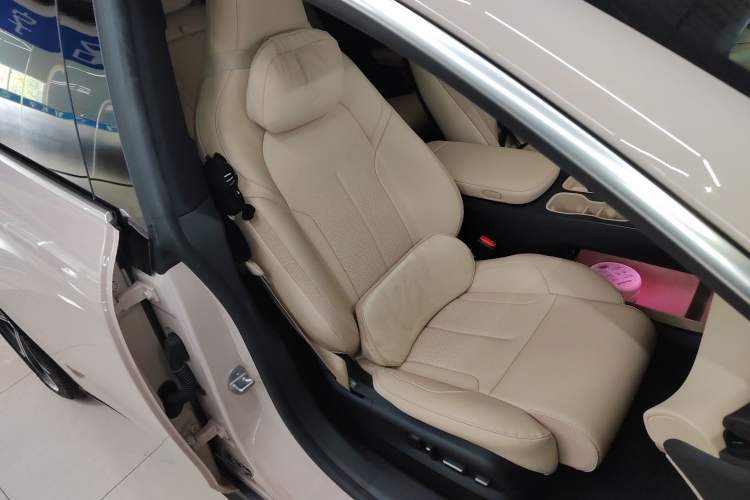 Used Nio ET5T 2024 75kWh Touring