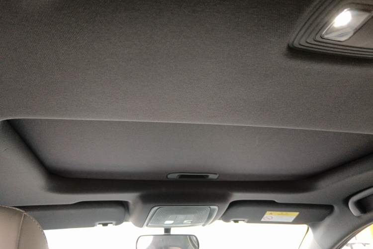 Used BYD Qin PLUS 2021 EV 400KM Luxury Model
