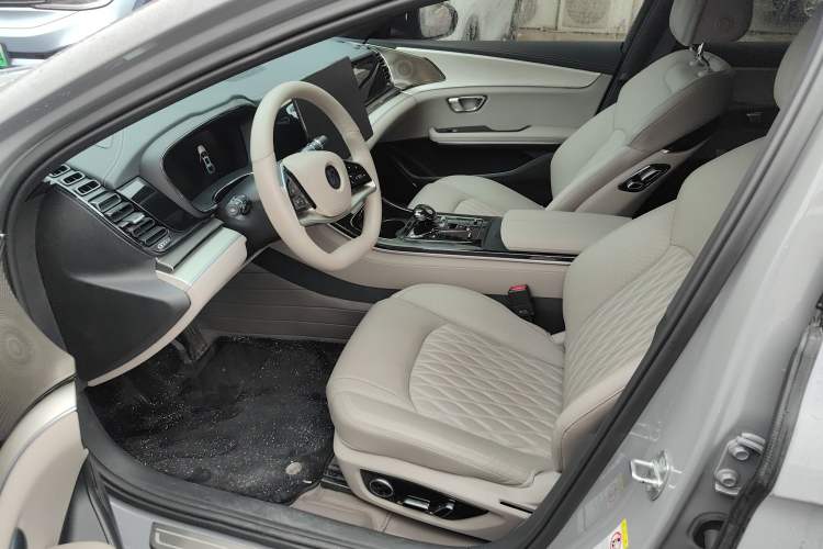 Used BYD Han 2025 EV Intelligent Driving Version 506KM Prestige Model
