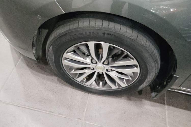 Used Buick GL8 2018 ES 28T Flagship Model China VI Standard
