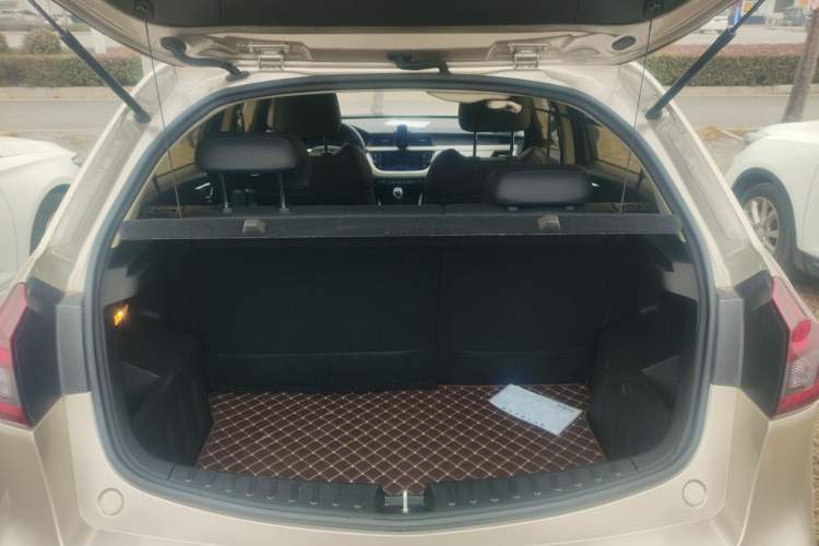 Used Geely Auto Vision X3 2020 1.5L CVT Luxury Model
