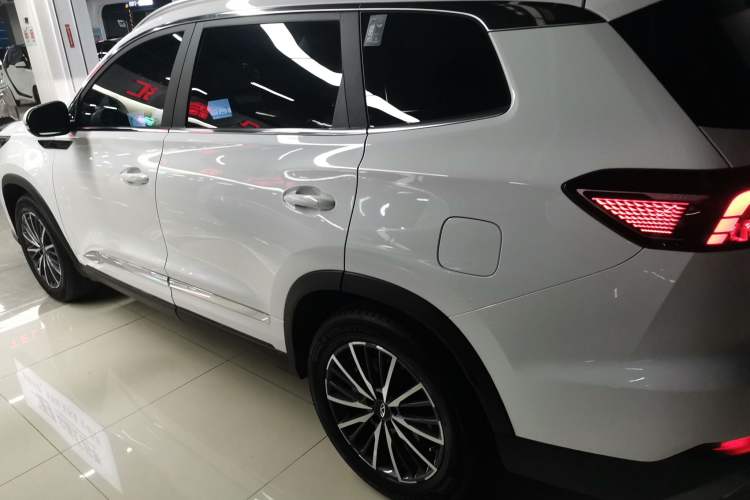 Used Chery Tiggo 8 PRO 2024 Champion Edition 290T Two-Wheel Drive Peak Version 5 Seats
