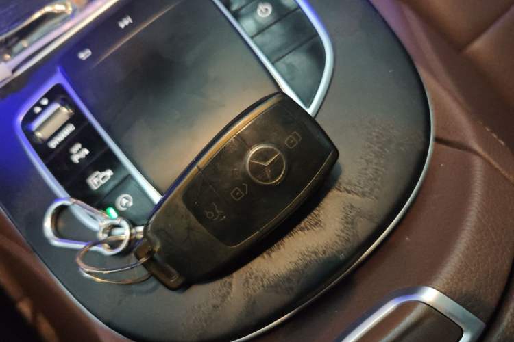 Used Mercedes-Benz E-Class 2020 Restyled E 300 L Sporty and Stylish Edition