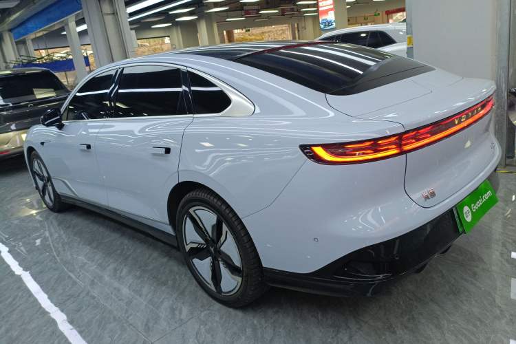 Used VOYAH PASSION 2023 Four-Wheel Drive Standard Edition
