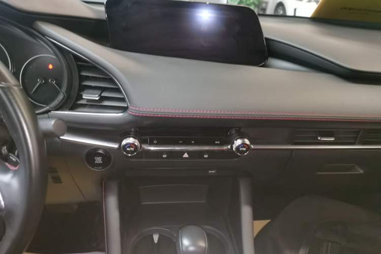 Used Mazda Mazda 3 Axela 2022 2.0L Automatic Premium Black Obsidian Edition
