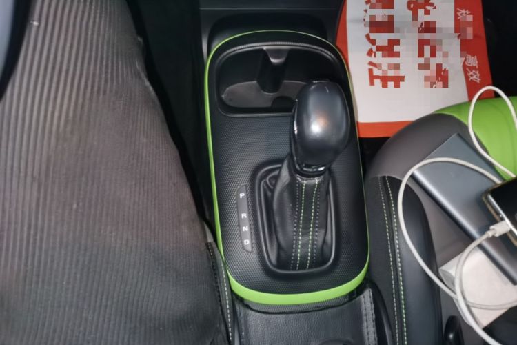 Used Roewe Clever 2021 302 km New Four-Seater Super-Efficient Version
