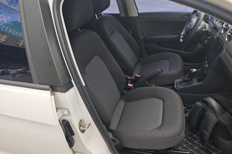 Used Volkswagen Jetta 2017 1.5L Automatic Fashion Model
