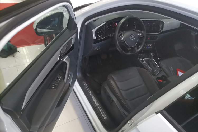 Used Volkswagen Tayron 2021 330TSI Two-Wheel-Drive 3rd Anniversary Limited Edition
