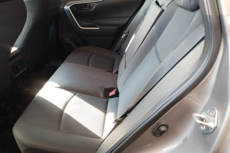 Used Toyota RAV4 2023 2.0L CVT Two-Wheel Drive Urban Edition
