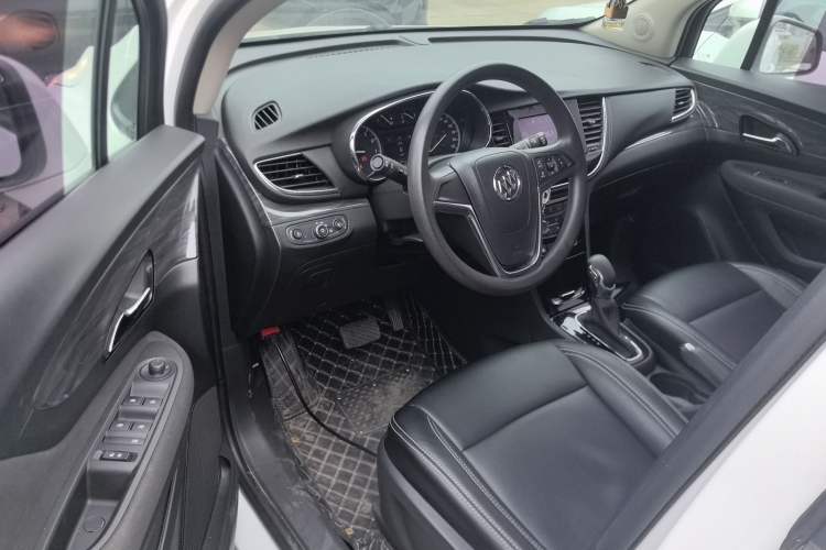 Used Buick Encore 2018 18T Automatic Two-Wheel Drive Urban Leading Model
