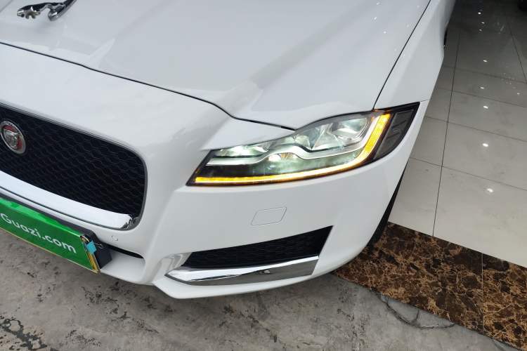 Used Jaguar XFL 2019 XFL 2.0T 250 PS Two-Wheel-Drive Luxury Edition
