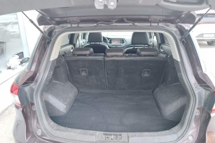 Used GAC Trumpchi GS4 2015 200T Manual Luxury Edition
