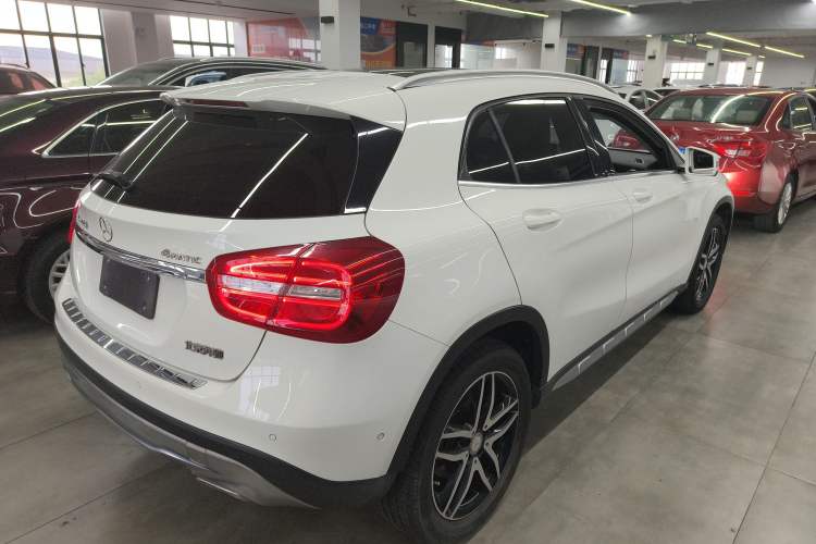 Used Mercedes-Benz GLA 2016 GLA 220 4MATIC Fashion Edition