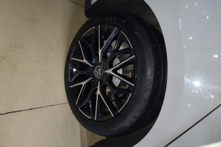 Used BYD Han 2022 EV Genesis Edition 610KM All-Wheel Drive Premium Model
