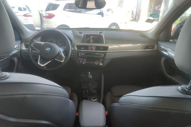 Used BMW X1 2016 sDrive20Li Luxury Model