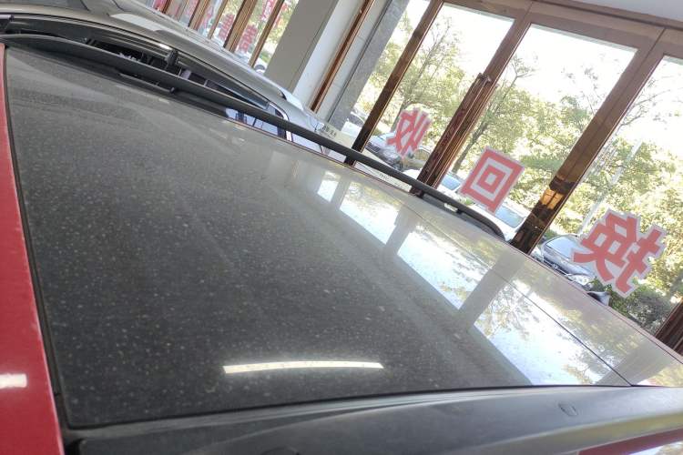 Used  Renegade 2018 Connected Large Screen Version 180T Automatic High-Energy Edition
