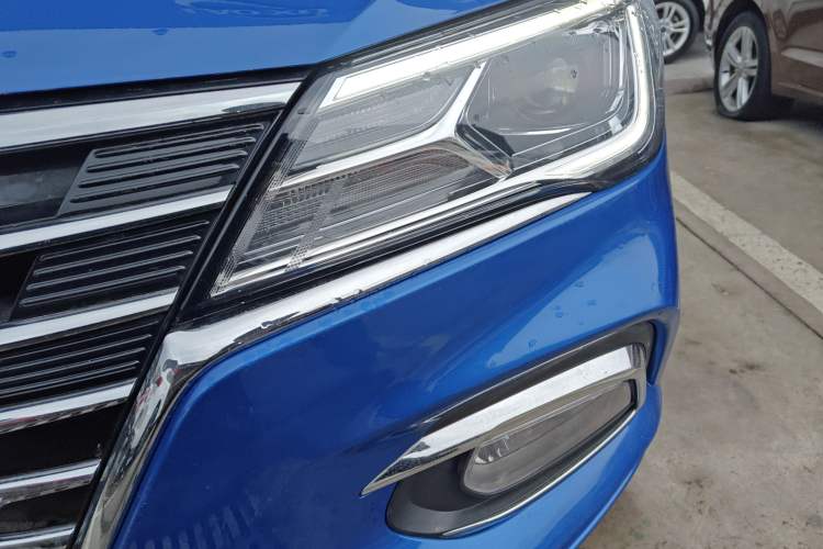 Used Roewe i5 2020 1.5L Manual 4G Connect Leehao Flagship Edition
