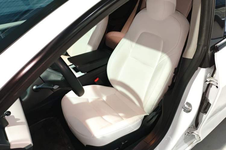 Used Tesla Model 3 2021 Standard Range Rear-Drive Upgraded Version
