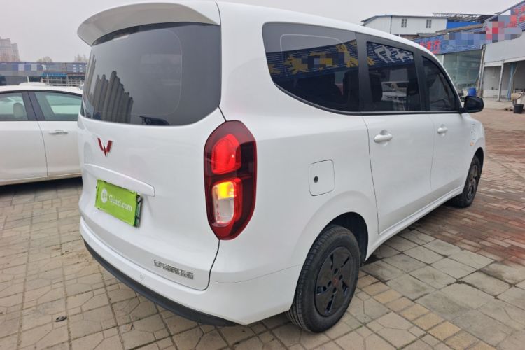 Used Wuling Hongguang New Energy 2025 Extended-Range Hybrid 50KM Comfort Version
