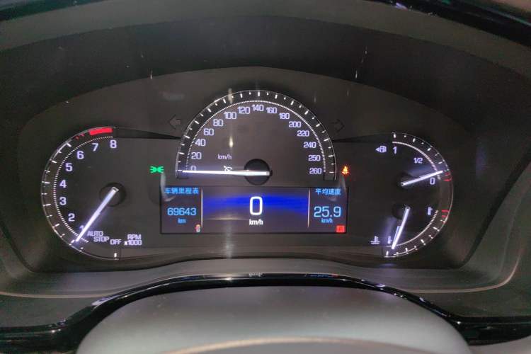 Used Cadillac XT5 2016 25T Luxury Model
