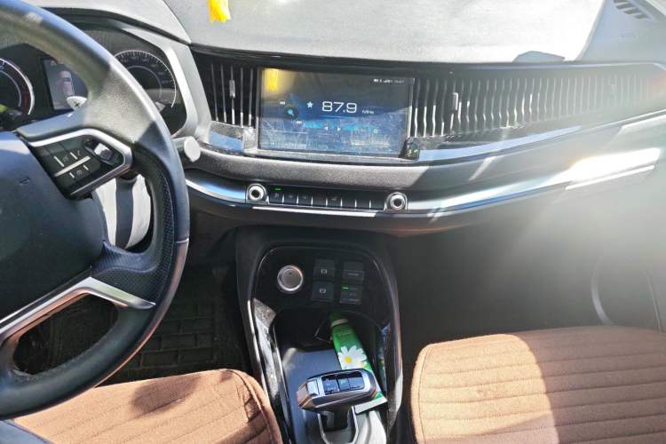 Used Haval H2s 2017 Blue Label 1.5T Dual-Clutch Elite Model
