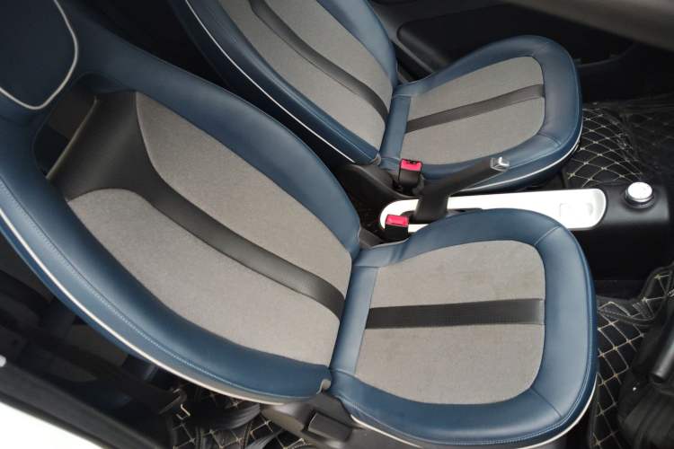 Used Wuling Hongguang MINIEV 2022 GAMEBOY 200km Gaming Edition with Lithium Iron Phosphate
