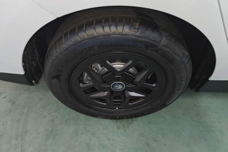 Used BYD Qin PLUS 2025 DM-i Smart Drive 55KM Leading Model
