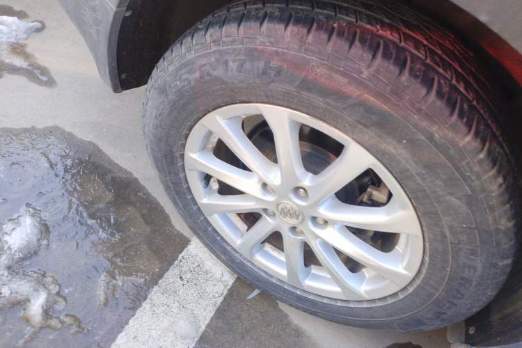 Used Buick Envision 2016 20T Two-Wheel-Drive Elite Model
