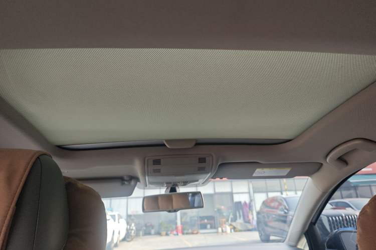 Used Volkswagen Golf 2015 1.4TSI Automatic Flagship Model
