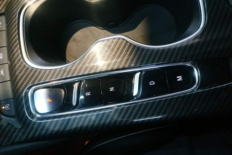 Used Buick Envision 2022 Encore Plus 652T Five-Seat Luxury Model
