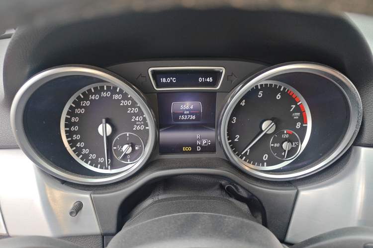 Used Mercedes-Benz M-Class 2014 ML 320 4MATIC