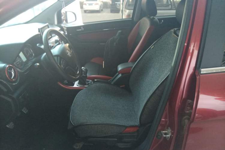 Used BAIC Senova X25 2015 1.5L Manual Elite Model