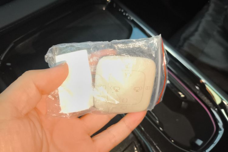 Used Zeekr 009 2024 Six-Seat Executive Version 4WD 108 kWh