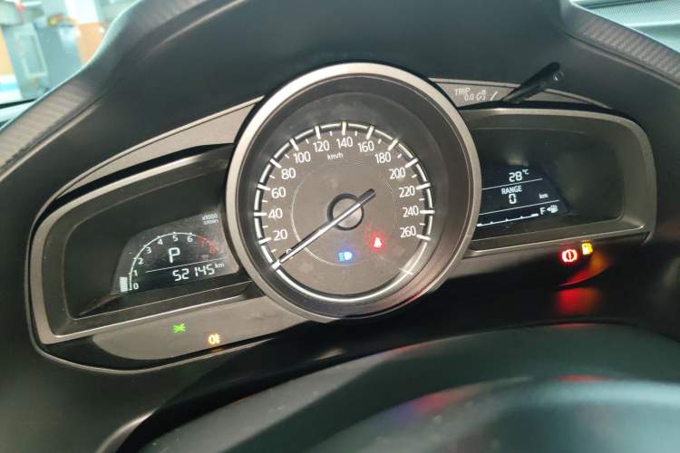 Used Mazda Mazda 3 Axela 2019 Cloud-Controlled Version Sedan 1.5L Automatic Comfort Trim China VI Standard
