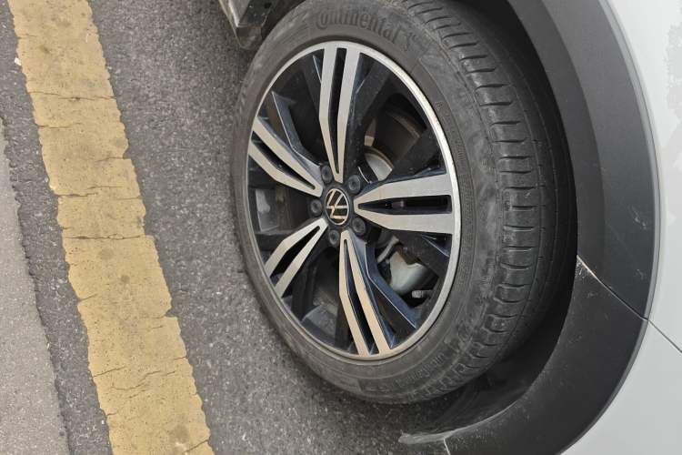 Used Volkswagen Touran 2021 Volkswagen Touran L 280TSI DSG Boundary Edition 7-Seater
