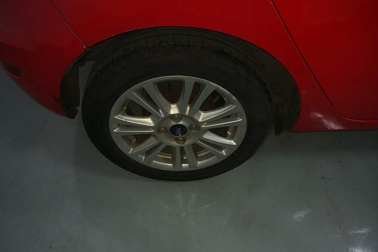 Used Ford Fiesta 2013 Hatchback 1.5L Automatic Fashion Edition