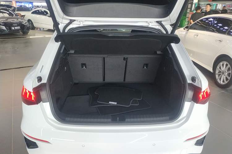 Used Audi A3 2022 Sportback 35 TFSI Fashionable Sports Model
