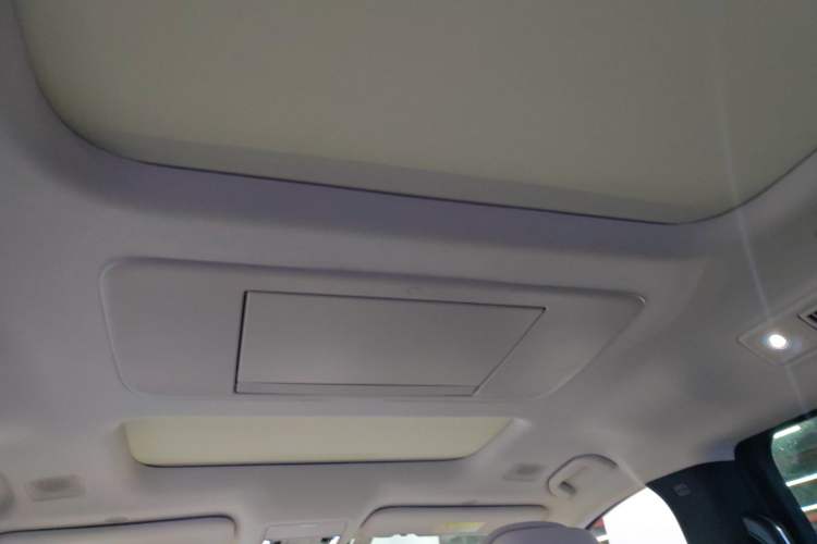 Used BYD Xia 2025 DM-i 1.5T 180km Excellence Model
