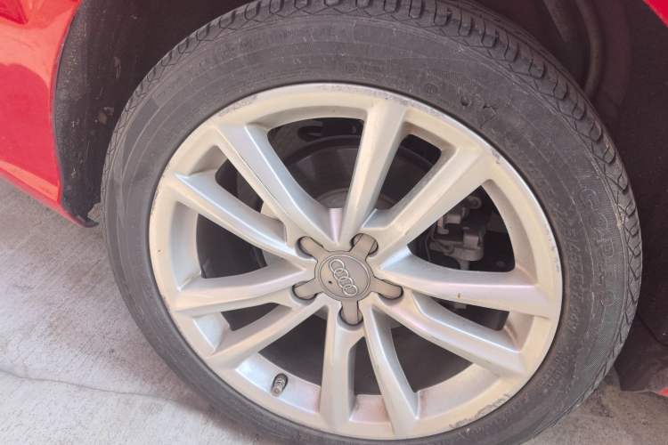 Used Audi A3 2015 Limousine 40 TFSI Automatic Comfort Model
