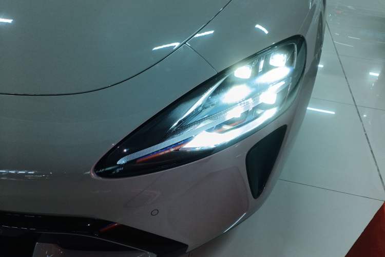 Used  SU7 2024 Rear-Drive Long-Range Intelligent Driving Version
