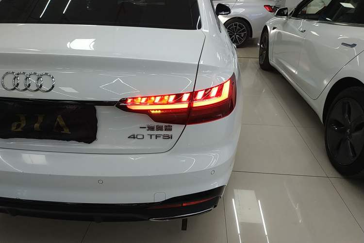 Used Audi A4L 2022 40 TFSI Luxury Dynamic Model