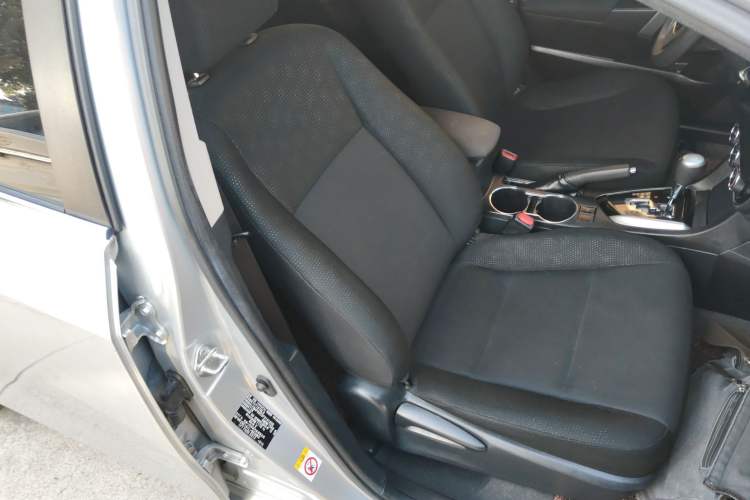 Used Toyota Corolla 2014 1.6L CVT GL
