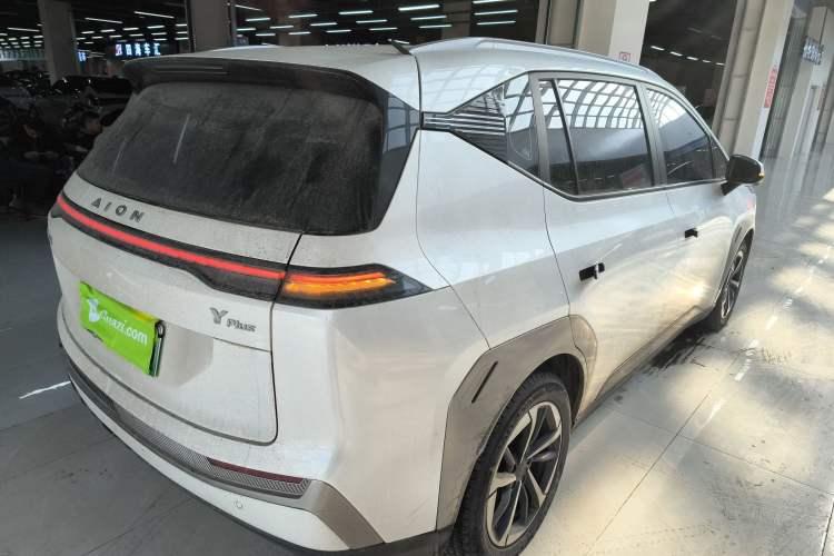 Used AION Y 2023 Plus 510 Smart Edition
