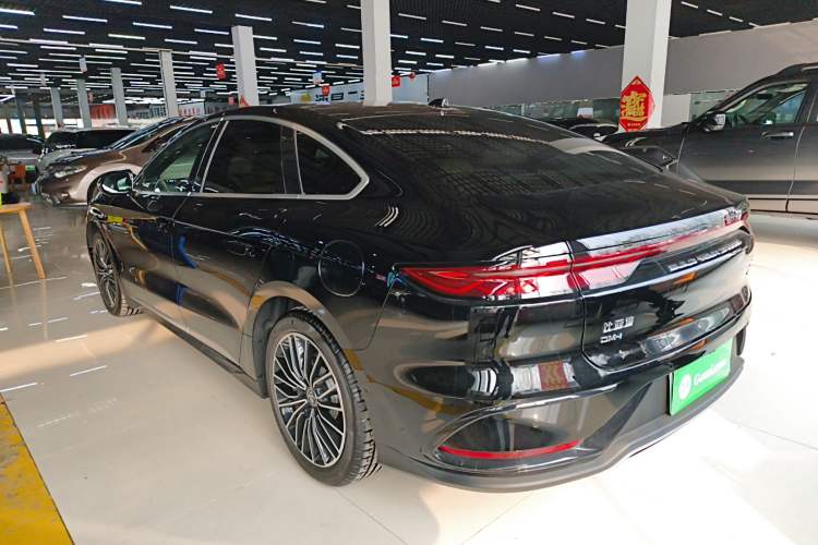 Used BYD Han 2025 DM-i Intelligent Driving Edition 125KM LiDAR Flagship Model
