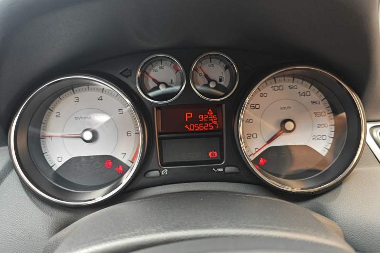 Used Peugeot 308 2014 Enjoy Edition Classic 1.6L Automatic Premium Model
