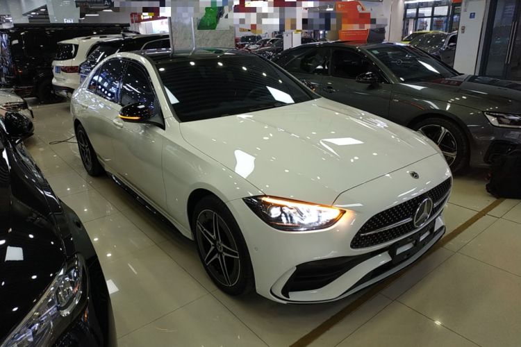 Used Mercedes-Benz C-Class 2023 Restyled C 260 L Night Edition Sports Version
