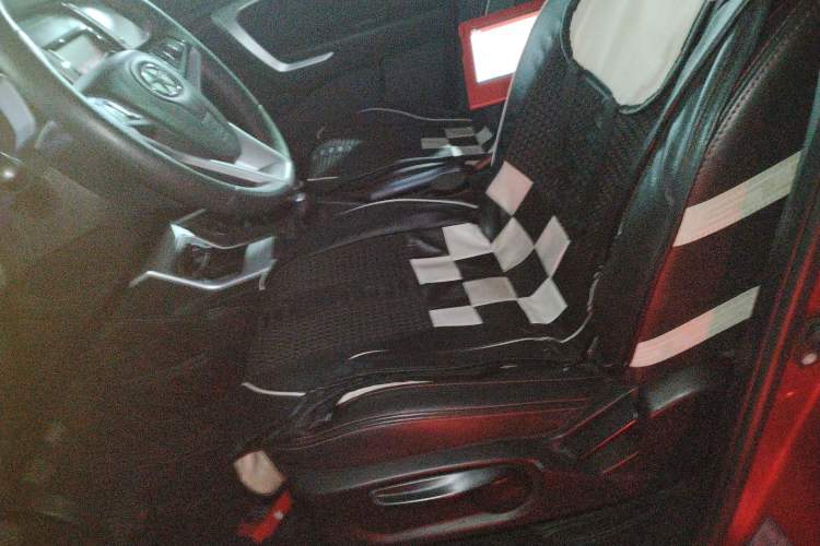 Used  Refine S3 2016 1.5L Manual Luxury Smart Version