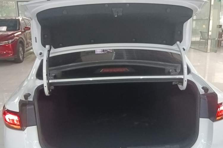 Used Geely Auto Emgrand 2023 4th Generation Champion Edition 1.5L CVT Luxury Model
