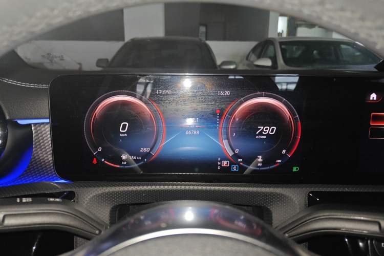 Used Mercedes-Benz A-Class 2021 A 200 L Sport Sedan Fashion Model